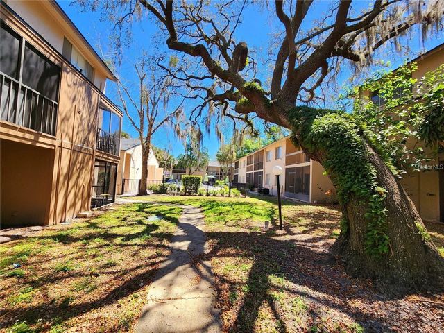 7604 ABBEY LANE 214, Tampa, FL 33617