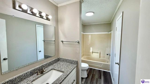 1122 Stovall Road, Elizabethtown, KY 42701