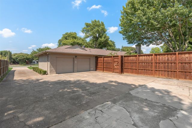 5820 Forest Lane, Dallas, TX 75230