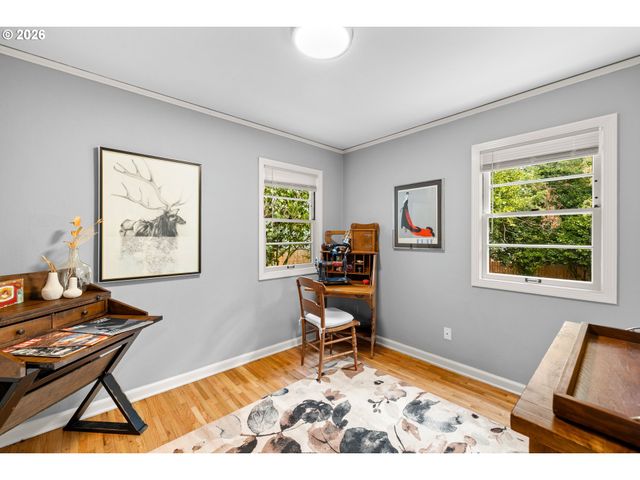 7206 Sw 3RD Ave, Portland, OR 97219
