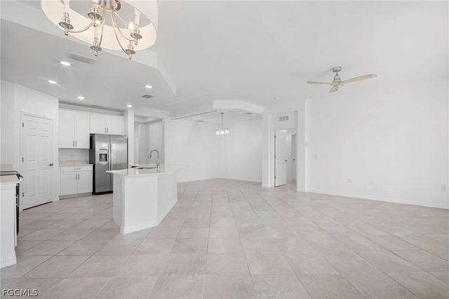 12000 santaluz DR 203, Fort Myers, FL 33913