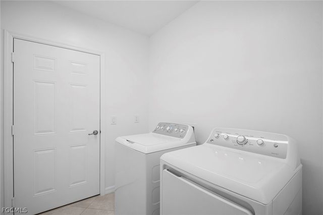 12000 santaluz DR 203, Fort Myers, FL 33913