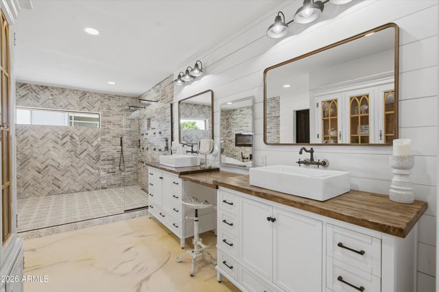 16840 E Fairview Lane, Gilbert, AZ 85295