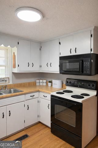 807 Triune Mill Road, Thomaston, GA 30286