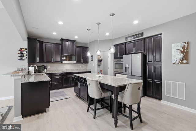 215 MONUMENT DR, Boonsboro, MD 21713
