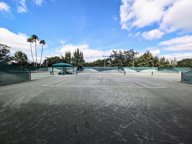 7515 S Oriole Boulevard 203, Delray Beach, FL 33446