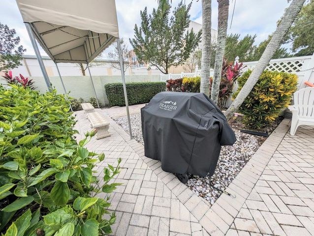7515 S Oriole Boulevard 203, Delray Beach, FL 33446