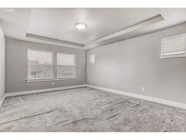 11620 Nw 2ND Ct, Vancouver, WA 98660