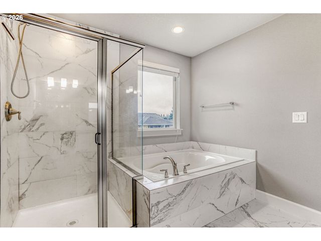 11620 Nw 2ND Ct, Vancouver, WA 98660