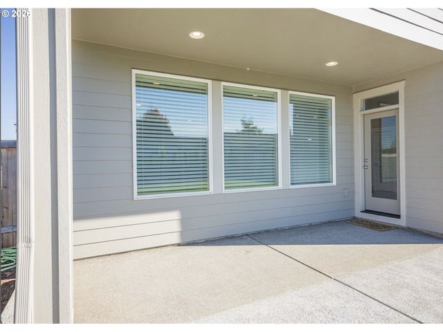 11620 Nw 2ND Ct, Vancouver, WA 98660