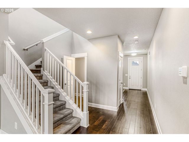 11620 Nw 2ND Ct, Vancouver, WA 98660