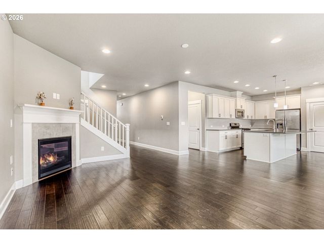 11620 Nw 2ND Ct, Vancouver, WA 98660