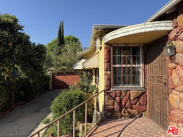 4915 Gambier Street, Los Angeles, CA 90032