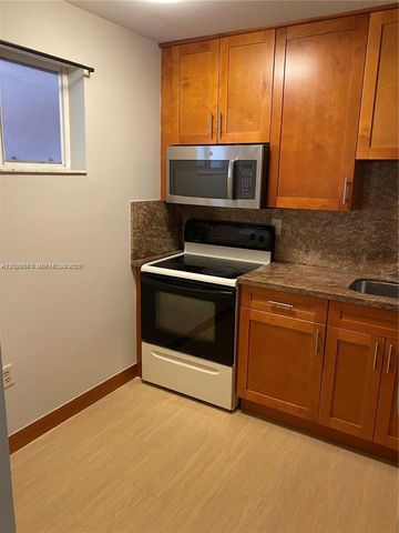 11307 SW 200th St 106-B, Miami, FL 33157