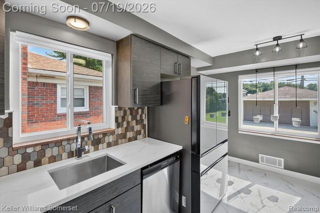 28326 Brush Street, Madison Heights, MI 48071
