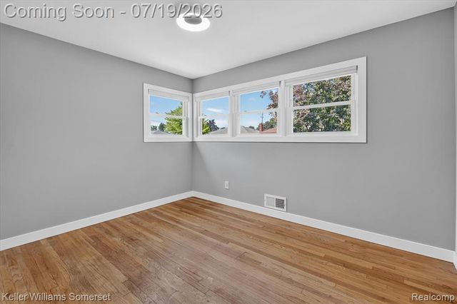 28326 Brush Street, Madison Heights, MI 48071