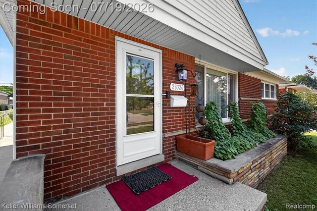 28326 Brush Street, Madison Heights, MI 48071