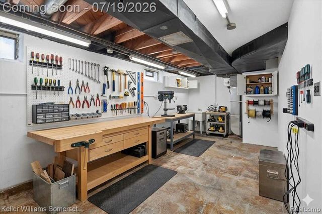 28326 Brush Street, Madison Heights, MI 48071