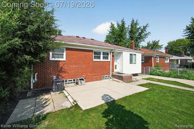 28326 Brush Street, Madison Heights, MI 48071
