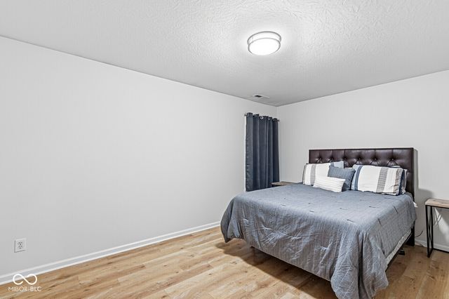 5302 Berkshire South Boulevard, Greenwood, IN 46142