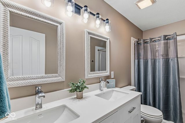 5302 Berkshire South Boulevard, Greenwood, IN 46142