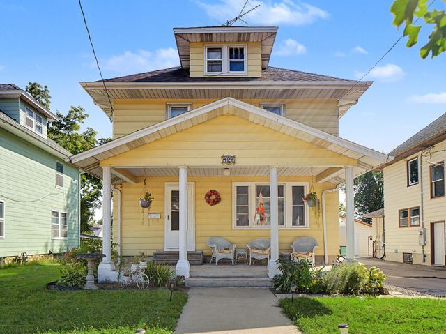 124 11th Avenue SE, Rochester, MN 55904