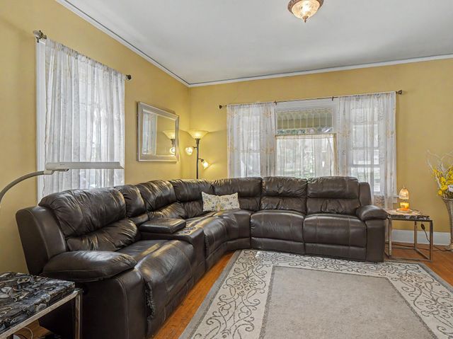 124 11th Avenue SE, Rochester, MN 55904