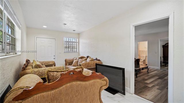 19458 NW 28th Pl, Miami Gardens, FL 33056