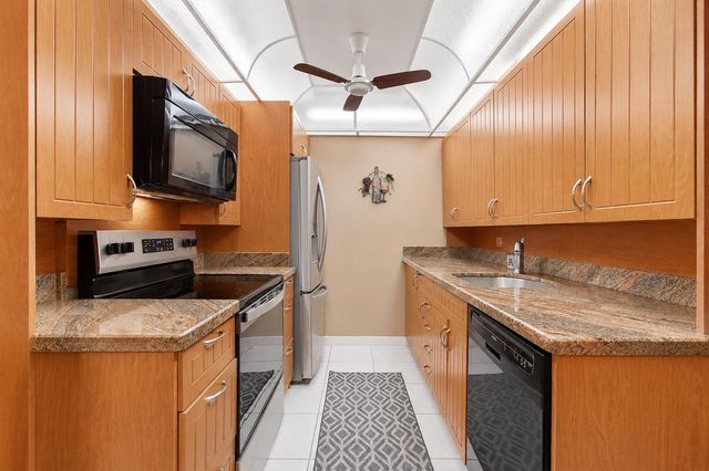 3008 Cornwall A, Boca Raton, FL 33434