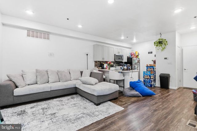 1917 N 7TH ST, Philadelphia, PA 19122