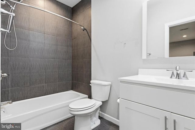 1917 N 7TH ST, Philadelphia, PA 19122