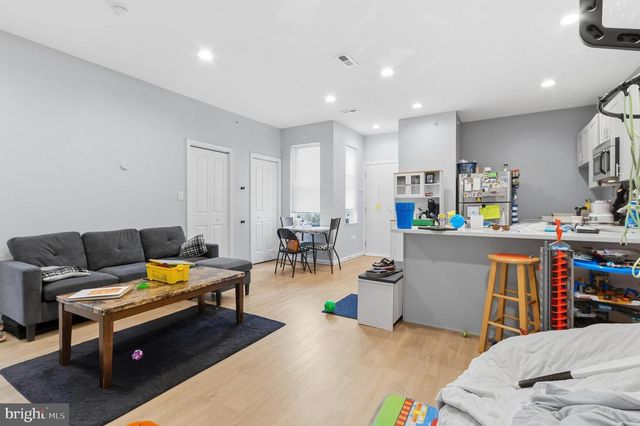 1917 N 7TH ST, Philadelphia, PA 19122