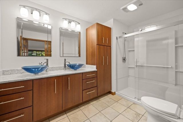 55 Hill St, Lakeville, MA 02347