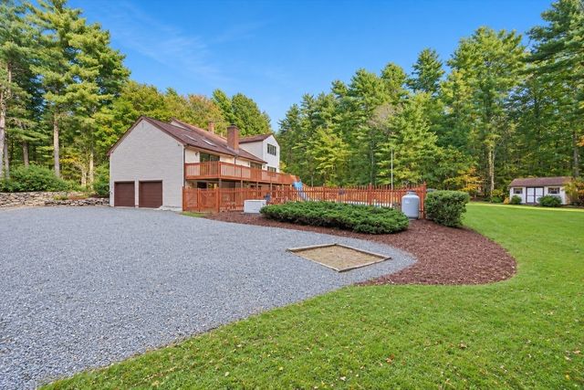55 Hill St, Lakeville, MA 02347