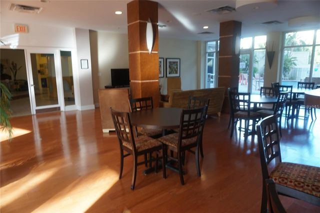 470 3RD STREET S 309, St Petersburg, FL 33701