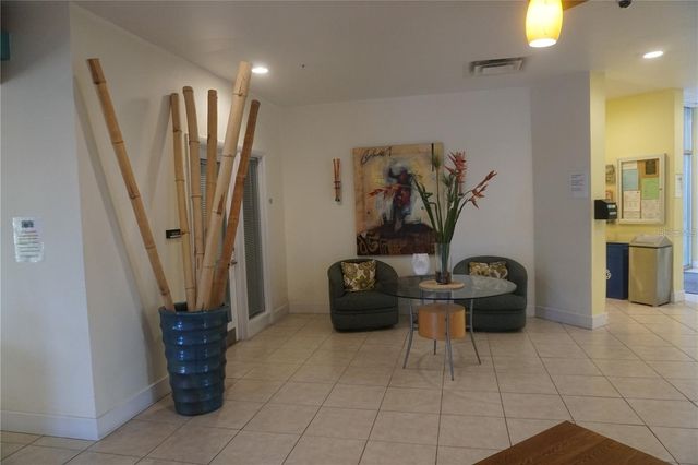 470 3RD STREET S 309, St Petersburg, FL 33701