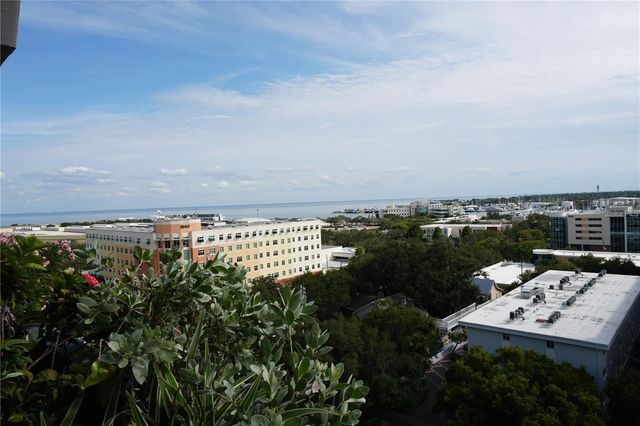 470 3RD STREET S 309, St Petersburg, FL 33701
