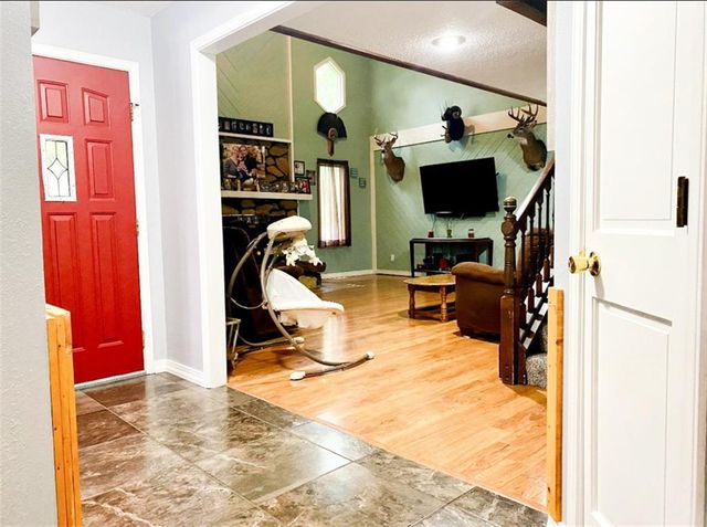 201 Percy Lane, Brookfield, MO 64628