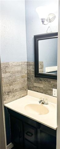 201 Percy Lane, Brookfield, MO 64628