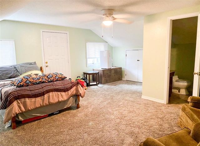 201 Percy Lane, Brookfield, MO 64628