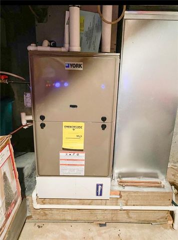 201 Percy Lane, Brookfield, MO 64628