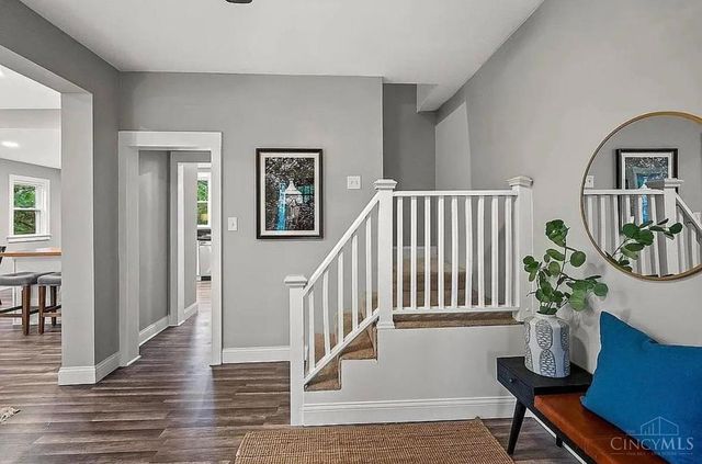 5811 Bramble Avenue, Cincinnati, OH 45227