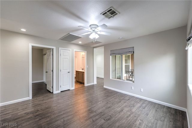 1044 Creeping Zinnia Court, Las Vegas, NV 89138