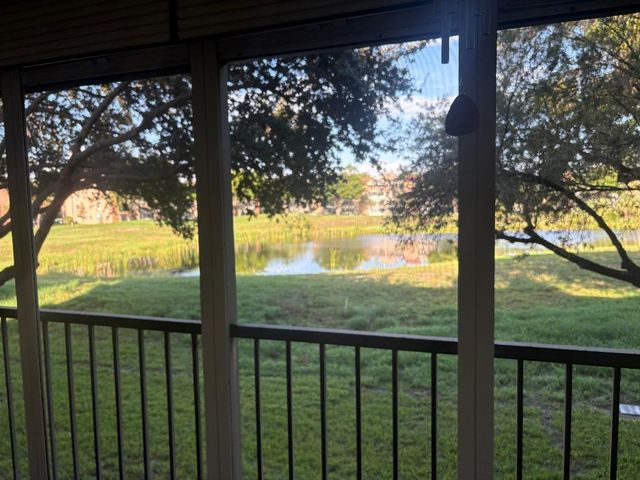 7300 Lake Cir Drive 202, Margate, FL 33063