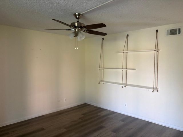 7300 Lake Cir Drive 202, Margate, FL 33063