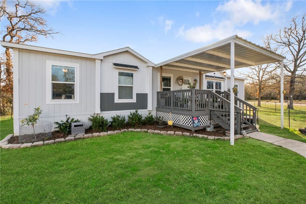 2791 Canyon Drive, Caldwell, TX 77836 — exterior