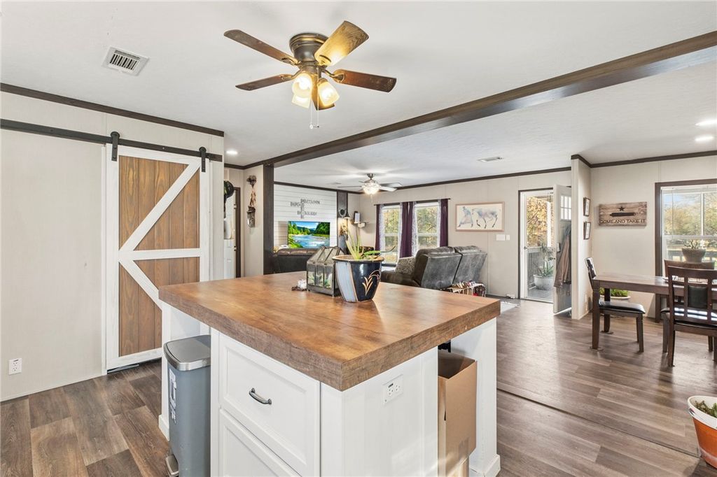 2791 Canyon Drive, Caldwell, TX 77836 — photo 5
