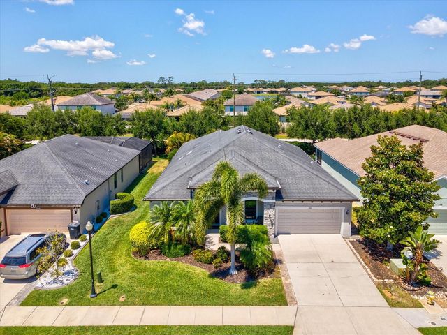 740 ROSEMARY CIRCLE, Bradenton, FL 34212