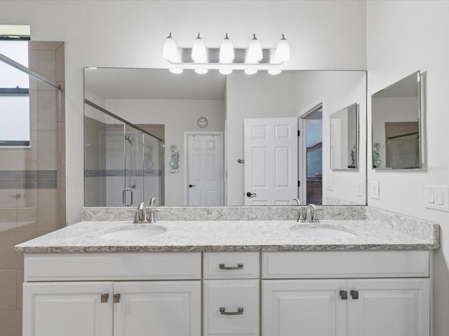 740 ROSEMARY CIRCLE, Bradenton, FL 34212