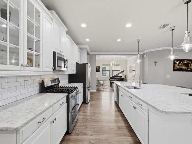 740 ROSEMARY CIRCLE, Bradenton, FL 34212